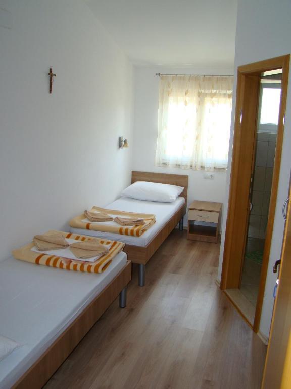 Pansion Ivan Međugorje Zimmer foto