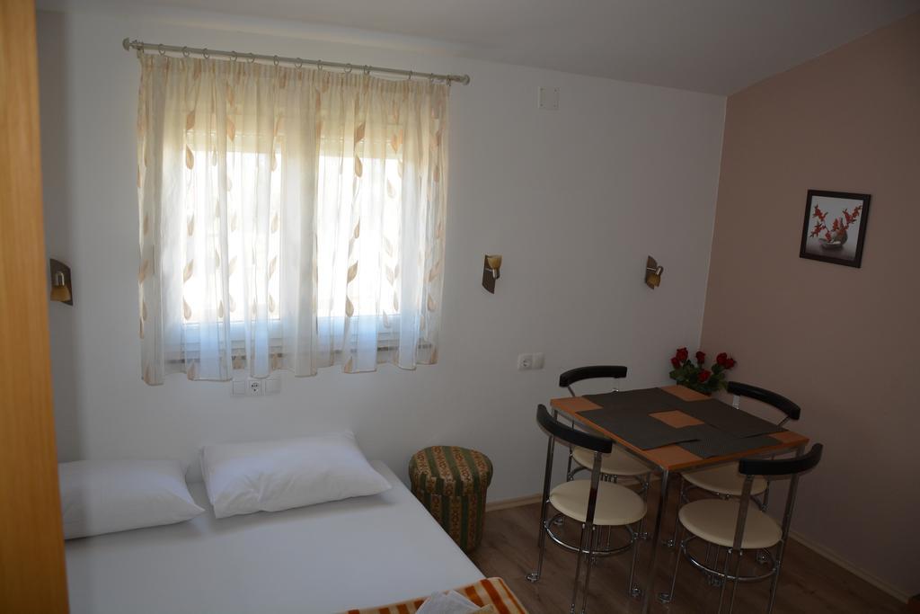 Pansion Ivan Međugorje Zimmer foto